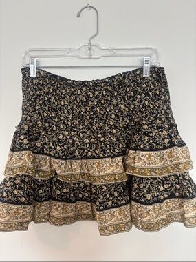 American Eagle Tiered Floral Mini Skirt in Black and Tan